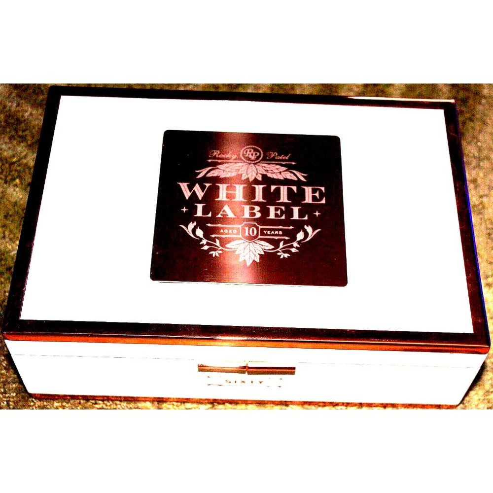 Wood Cigar Box ROCKY PATEL WHITE LABEL Storage Guitar Purse 10" X 7" HEAVY DUTY!